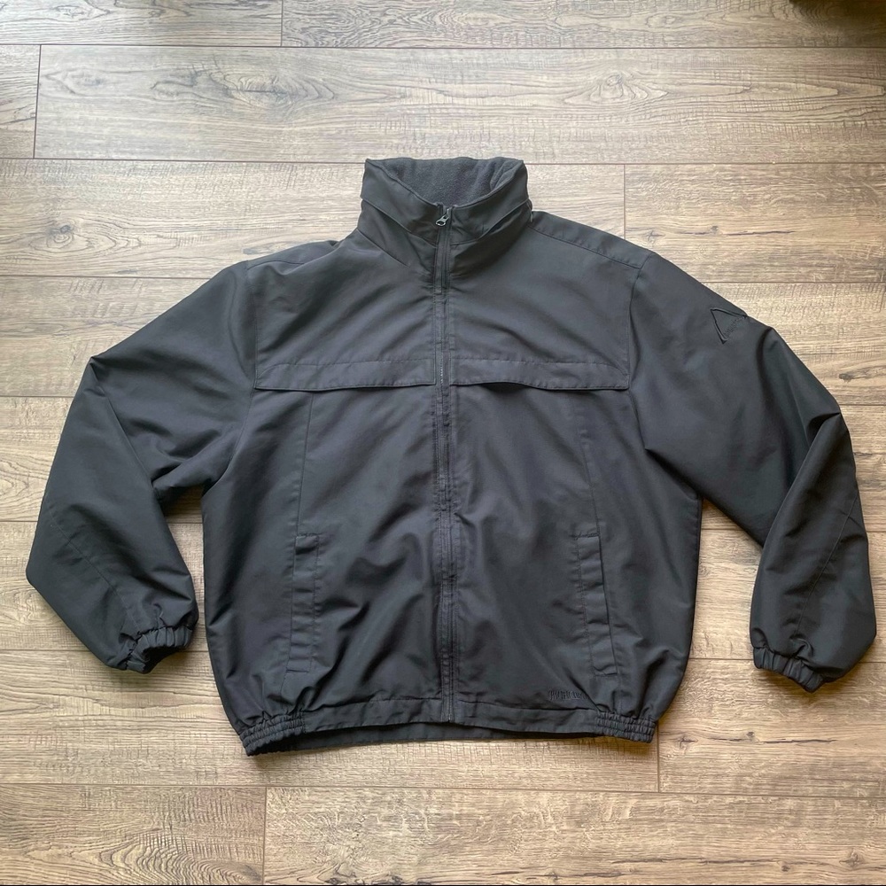 Cascades Zip Down Jacket w Hoodie